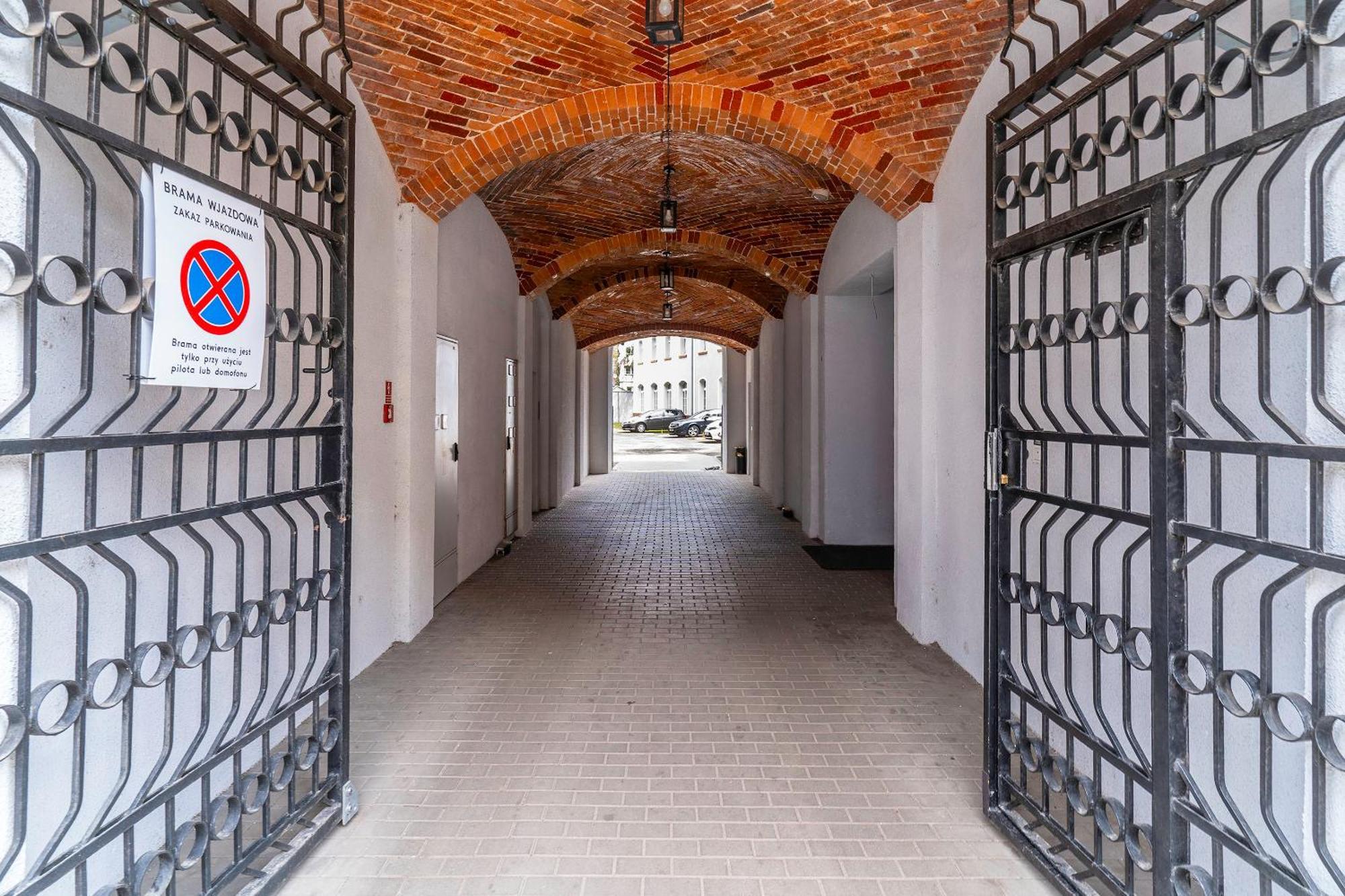 Apartament Z Osobna Sypialnia W Pieknej Kamienicy W Centrum Breslau Exterior foto